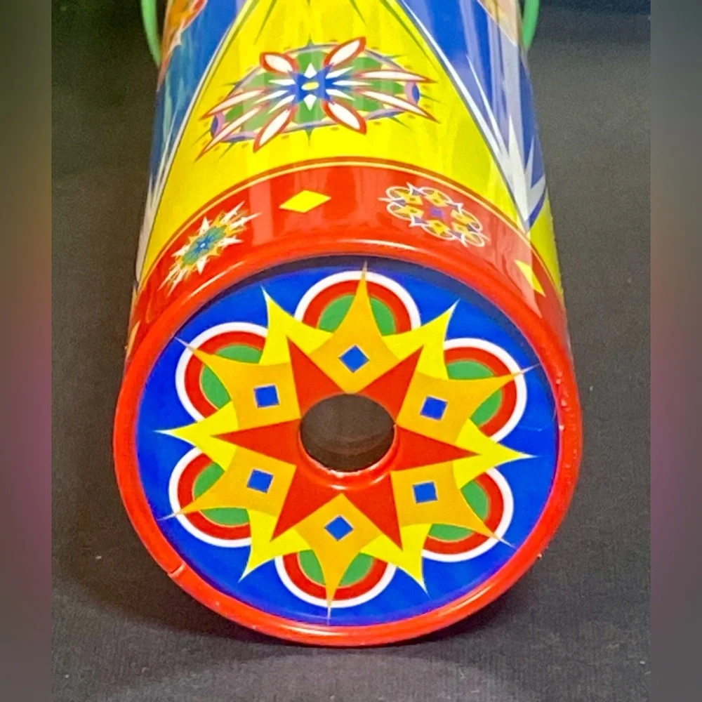 Schylling‎ Toys Classic Tin Kaleidoscope Twist, Turn for New Shapes!